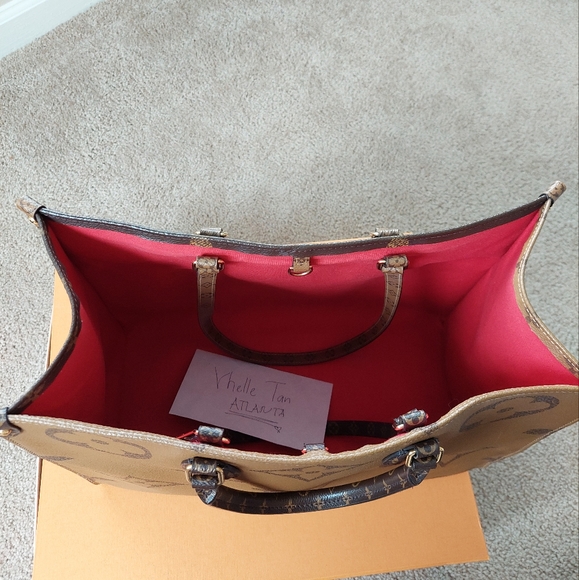 SOLD***LOUIS VUITTON REVERSE ON THE GO GM - Picture 16 of 16